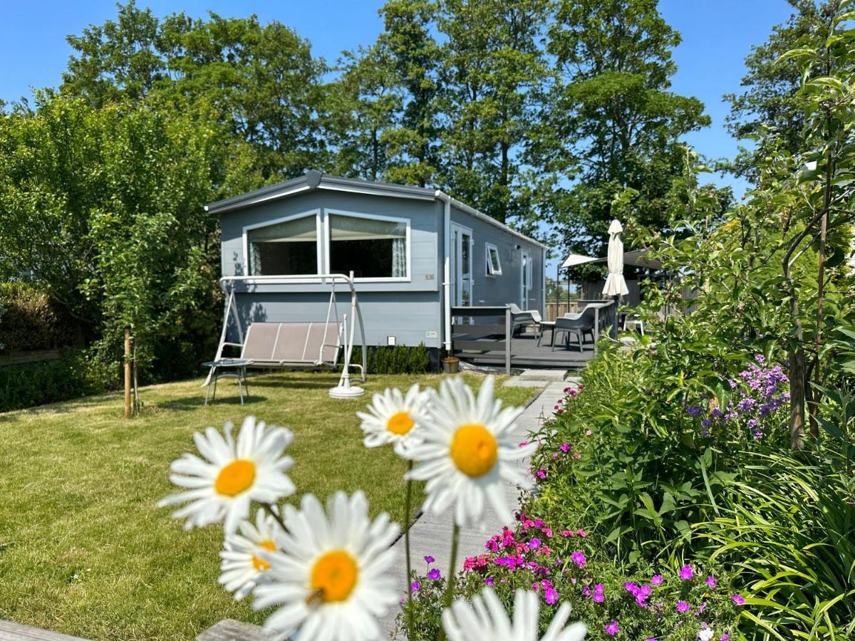Chalet 536 Op Recreatiepark De Wielen Sint Maarten Exterior photo